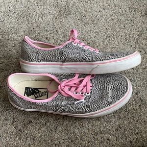 Vans- size 9- worn a couple times- great condition